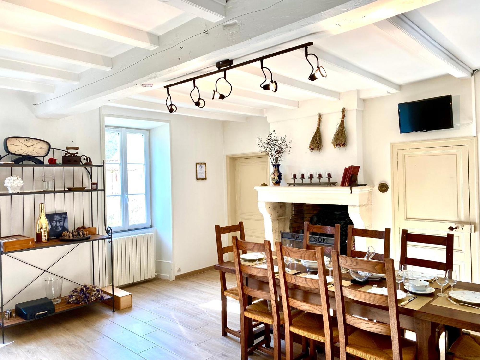 Aux Agapanthes, Chambres D'Hotes Charentaises De Charme Avec Piscine Aumagne Esterno foto