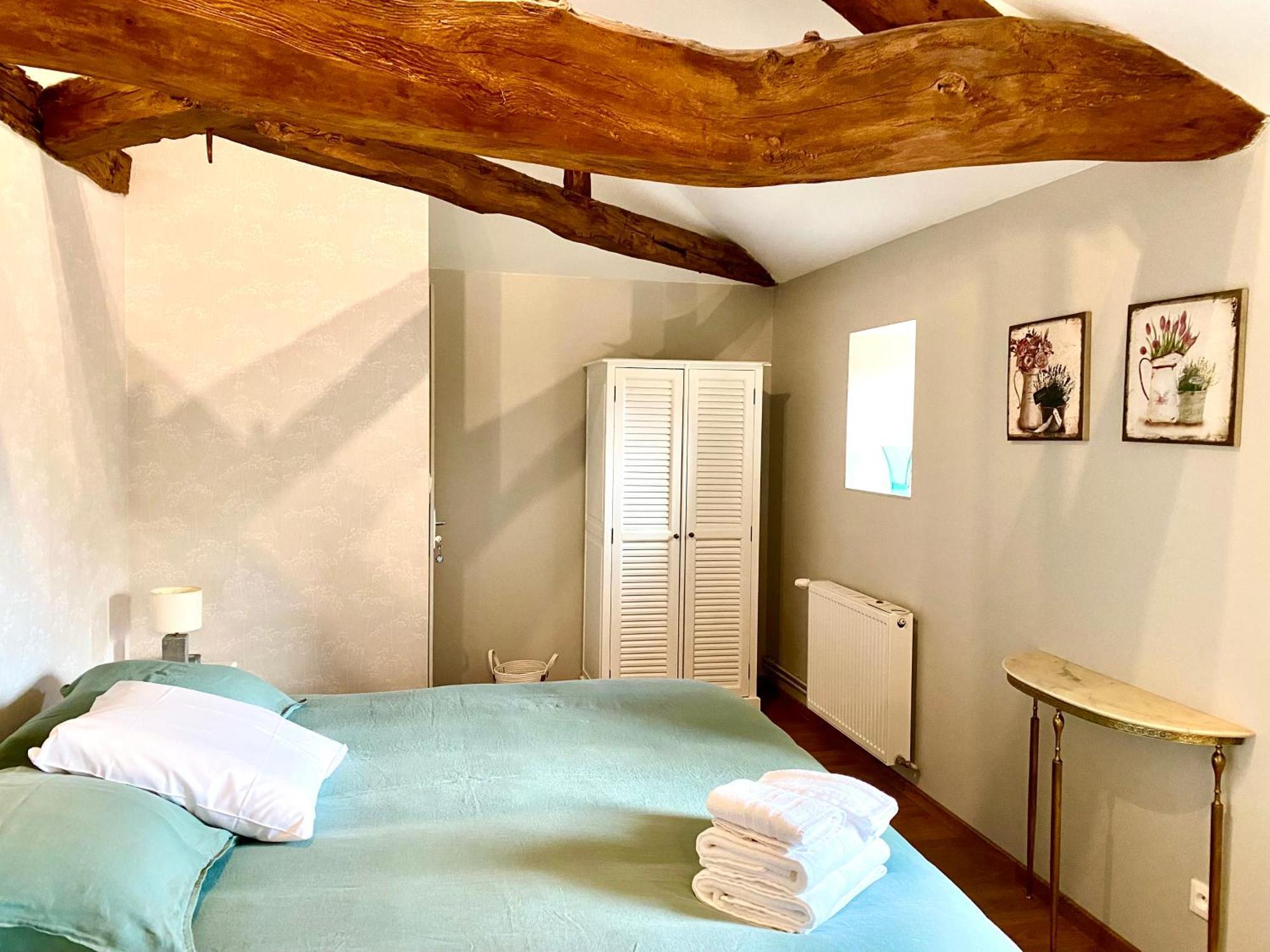 Aux Agapanthes, Chambres D'Hotes Charentaises De Charme Avec Piscine Aumagne Esterno foto